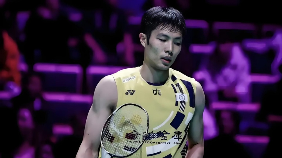 性制约其重, 宝座 性制约其重, 宝座