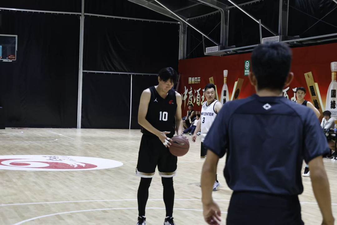 AA, 的舞台 AA, 的舞台